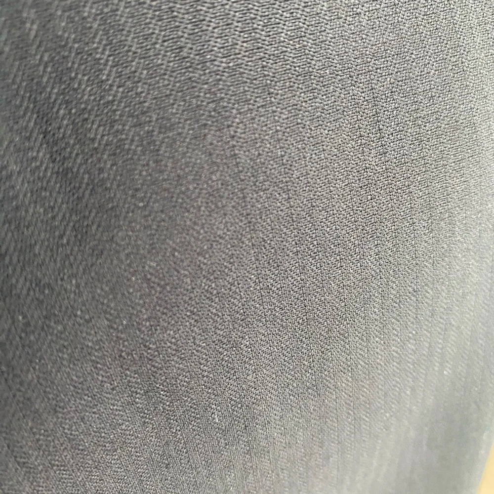 NWOT! BCBG MAXAZRIA Black Pinstripe Wide Leg Trousers! Size 0! - Picture 7 of 7